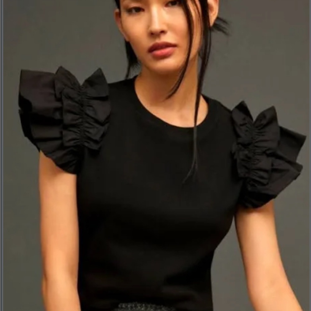 🖤ANTHROPOLOGIE Black Ruffle Sleeve Top
